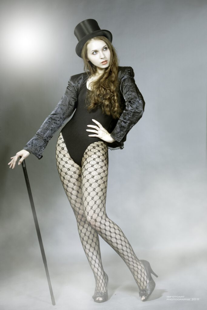 201100012